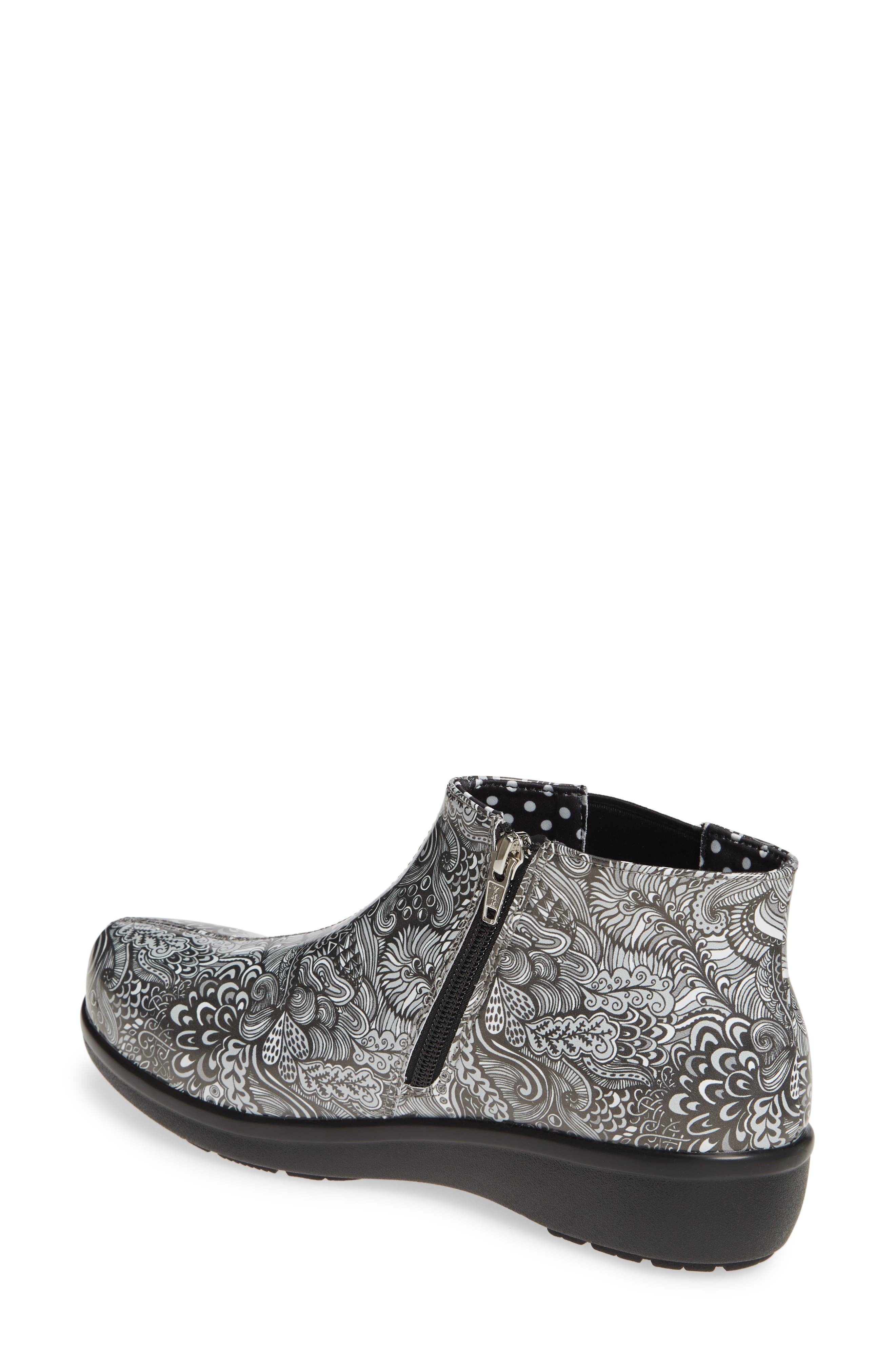 Alegria Climatease Chelsea Bootie, Alternate, color, WILD CHILD BLACK LEATHER