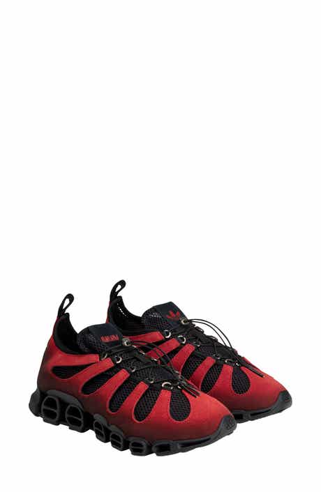 Megaride Cutout Sneaker
