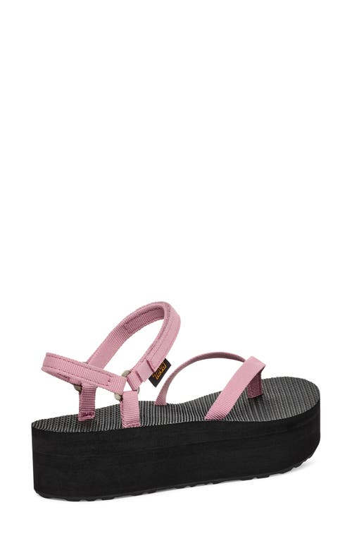 Teva Flatform Slim Sandals In Lilas/black