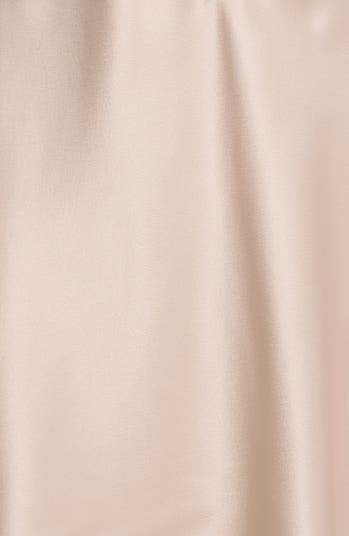 Showstopper Chemise