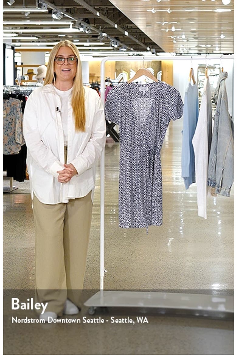 Print Short Sleeve Wrap Dress video