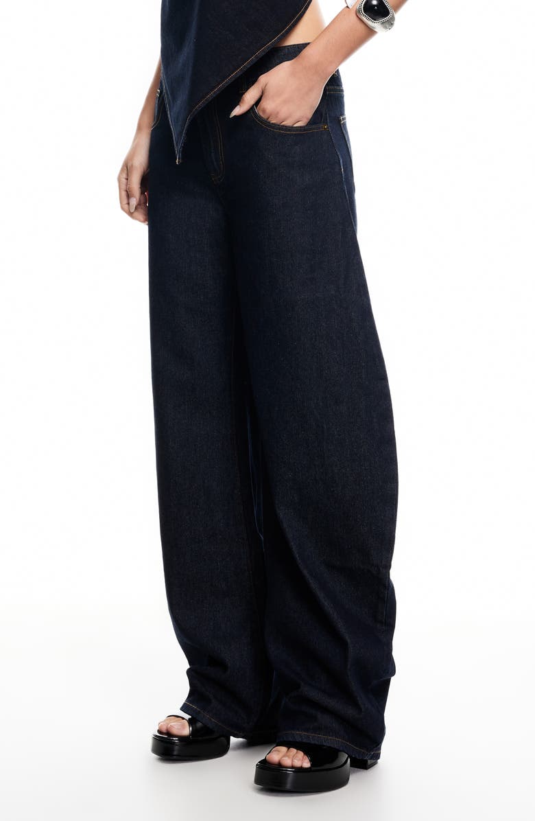 LIONESS Horseshoe Low Rise Barrel Leg Jeans, Alternate, color, 