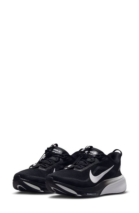 Pegasus 42 Sneaker