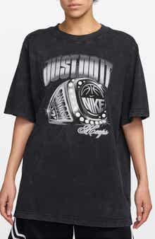 Nike Oversize Basketball Graphic T-Shirt