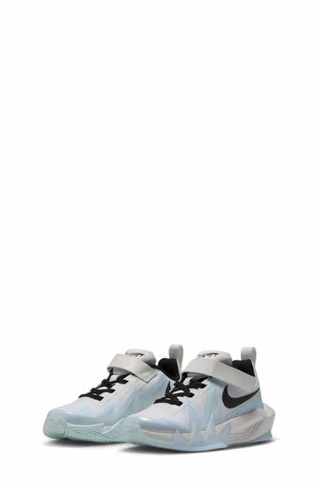 Kids' Nike S.T. Dynamite Basketball Shoe