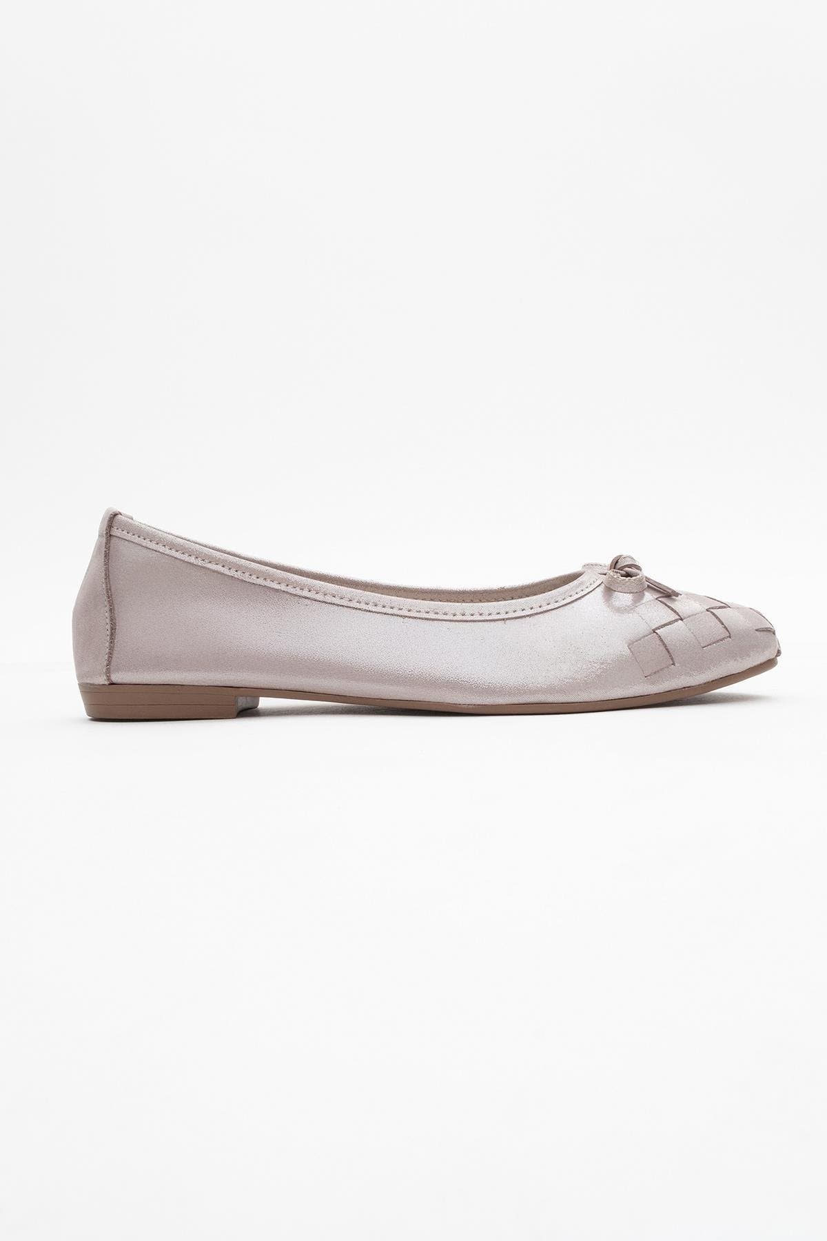 Nopos Leather Cap Toe Ballet Flat, Alternate, color, Beige