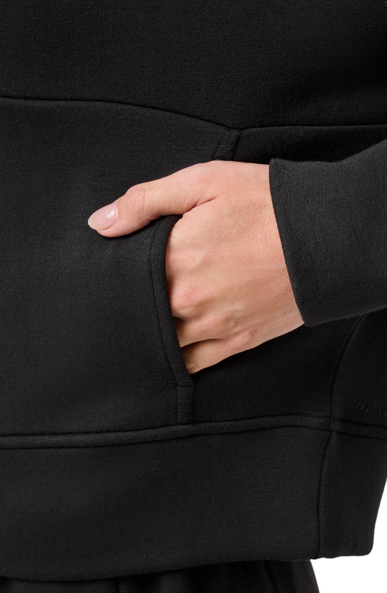 TravisMathew Skyloft Soft Half Zip Sweatshirt, Alternate, color, Black