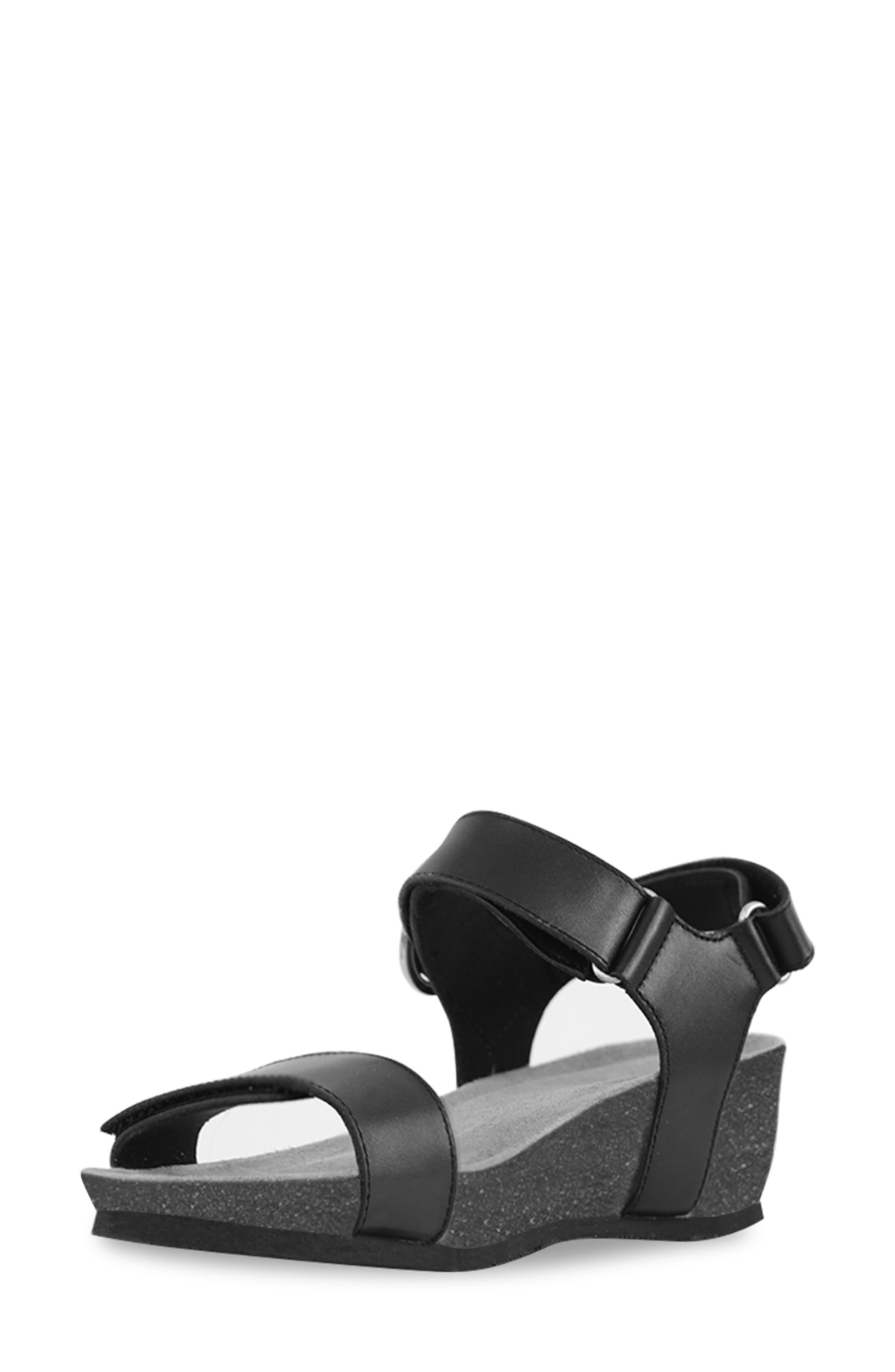Munro Sintra Wedge Sandal, Alternate, color, Black Leat