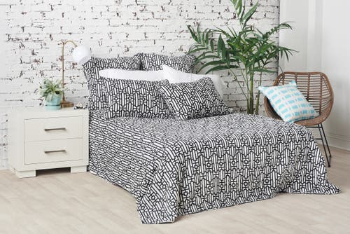 Carol & Frank Naya Quilt In Black