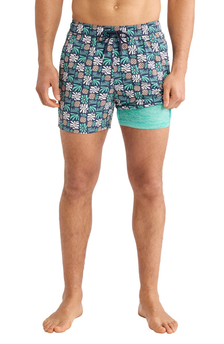 Fair Harbor Bungalow Pineapple Print Water Repellent Swim Trunks, Alternate, color, Navy Palm Tiles