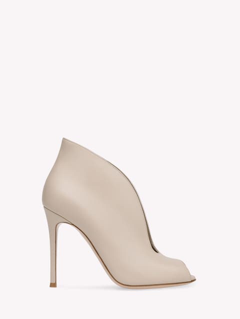 Women's Gianvito Rossi Ankle Boots & Booties | Nordstrom