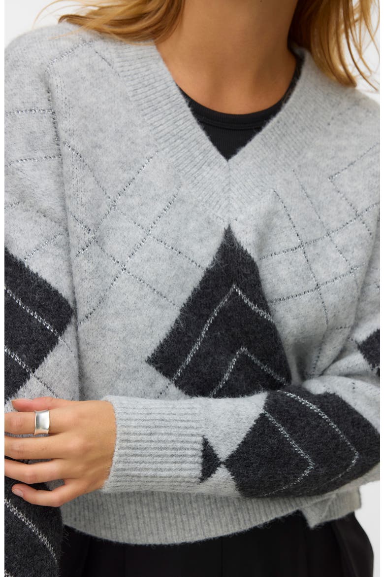 Dae Argyle V-Neck Sweater, Alternate, color, LGM DETAILW DGM SILVER LUREX