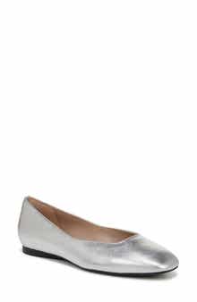 Naturalizer Chelsea Flat