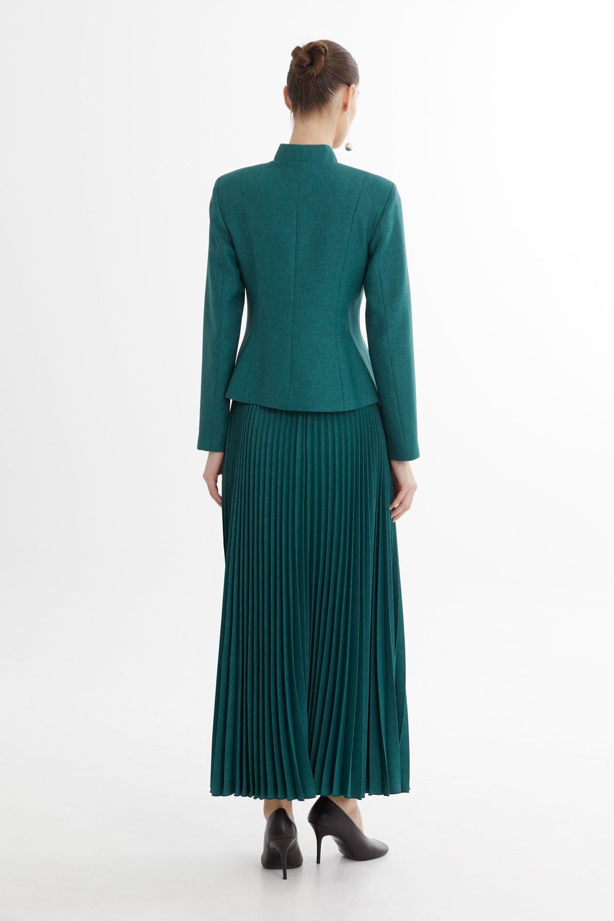 Double-Breasted Jacket and Pleated Skirt Set - image 2