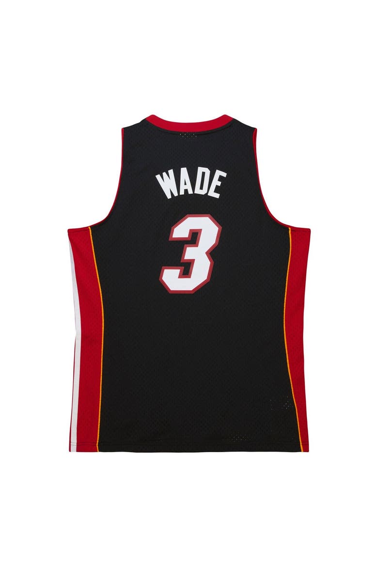 Men's Mitchell & Ness Dwyane Wade Black Miami Heat Hardwood Classics Swingman Jersey, Alternate, color, Black