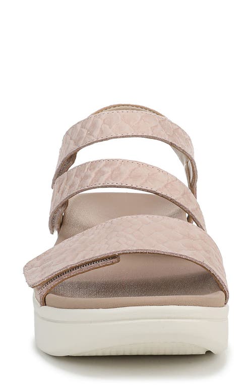 Vionic Sophia Strappy Platforn Wedge Sandal In Cameo Rose