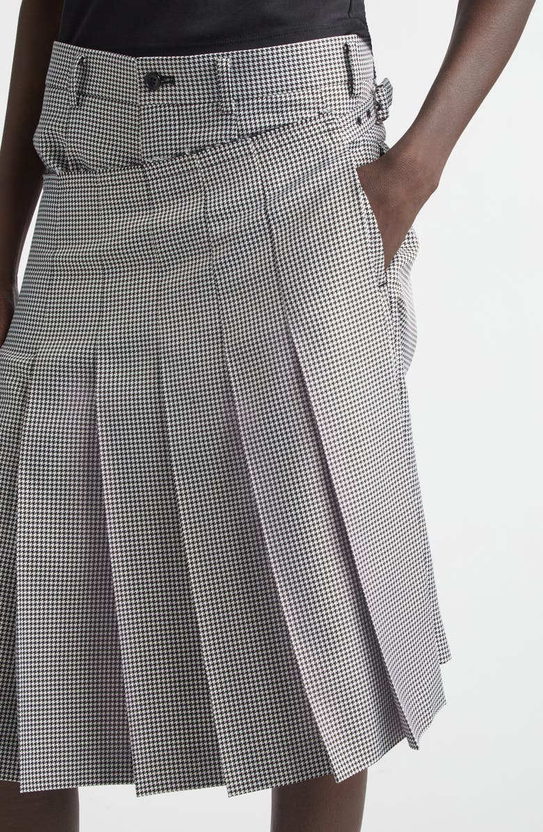 Comme des Garçons Comme des Garçons Pleated Asymmetric Houndstooth Check Skort, Alternate, color, Black/ White