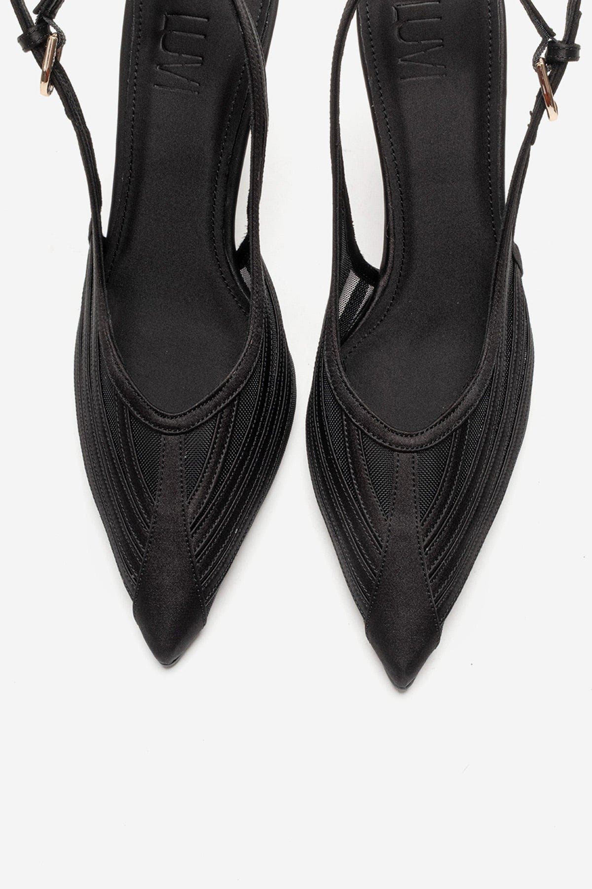 Prologue Shoes Safira Stiletto Pump, Alternate, color, Black