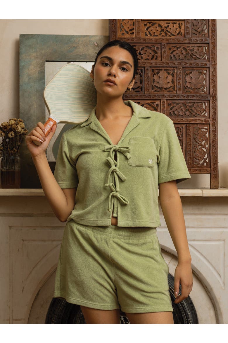 Edda Short, Alternate, color, RESEDA