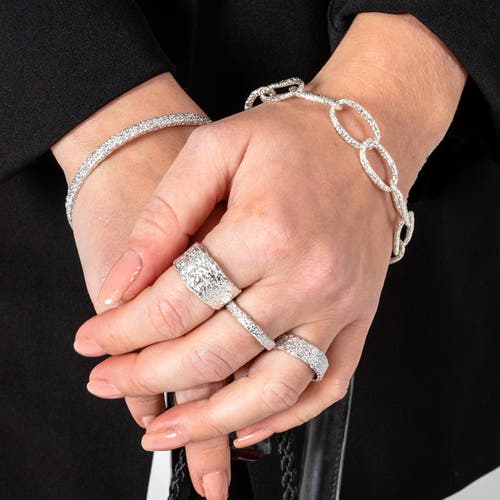 Lucy Quartermaine Hula Linked Bracelet