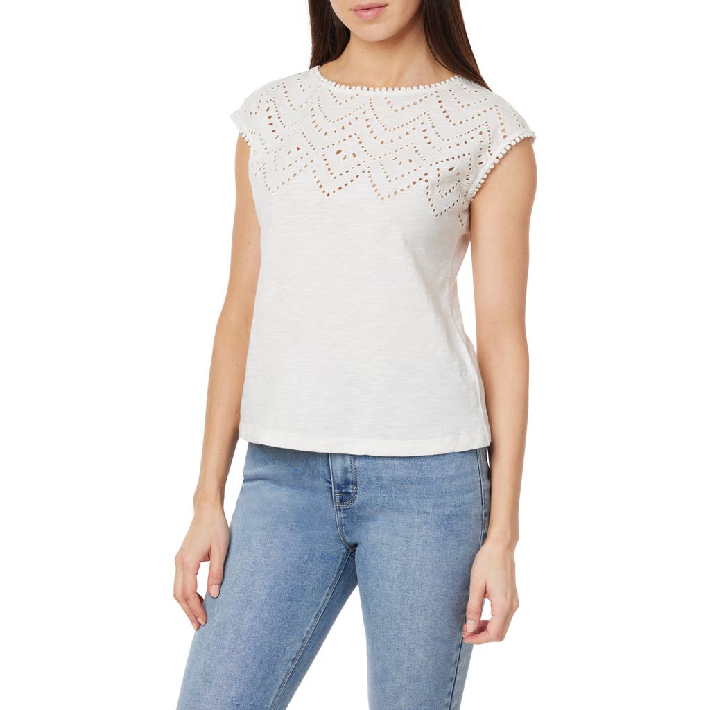 Curve Appeal Eyelet Embroidered T-shirt In Soft Ivory