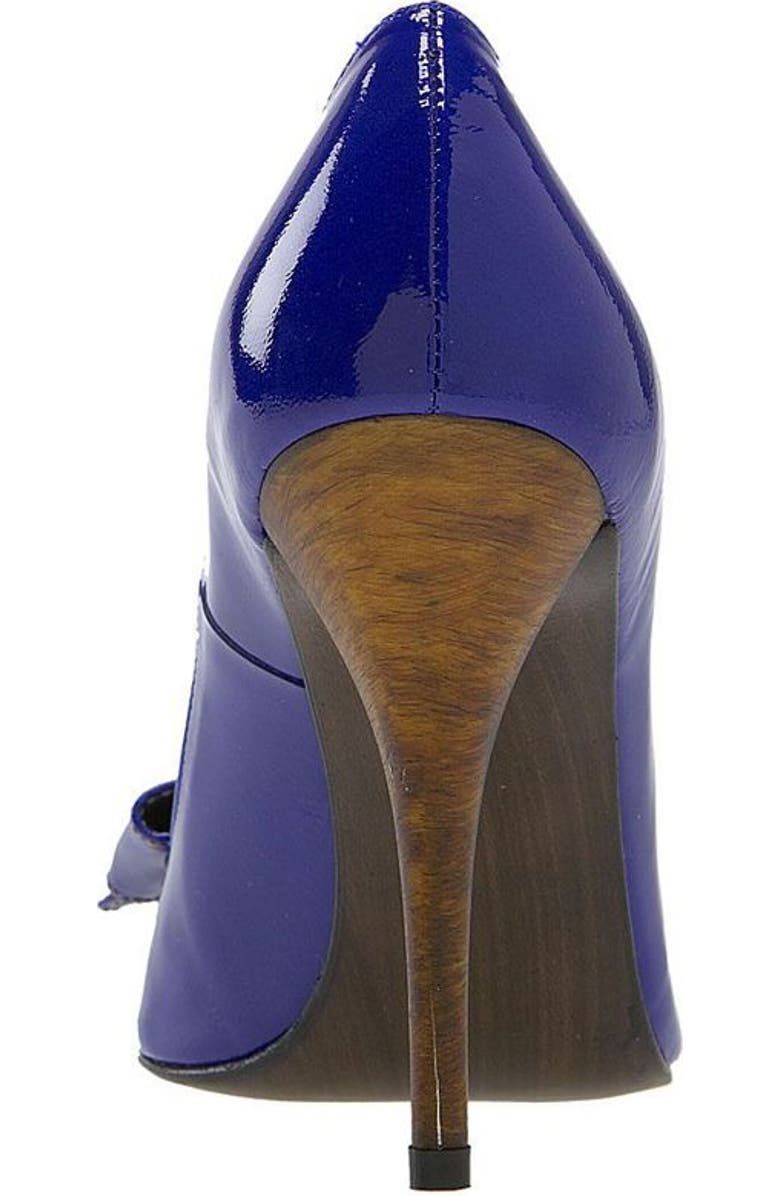 Stuart Weitzman 'Woodbow' Pump, Main, color,