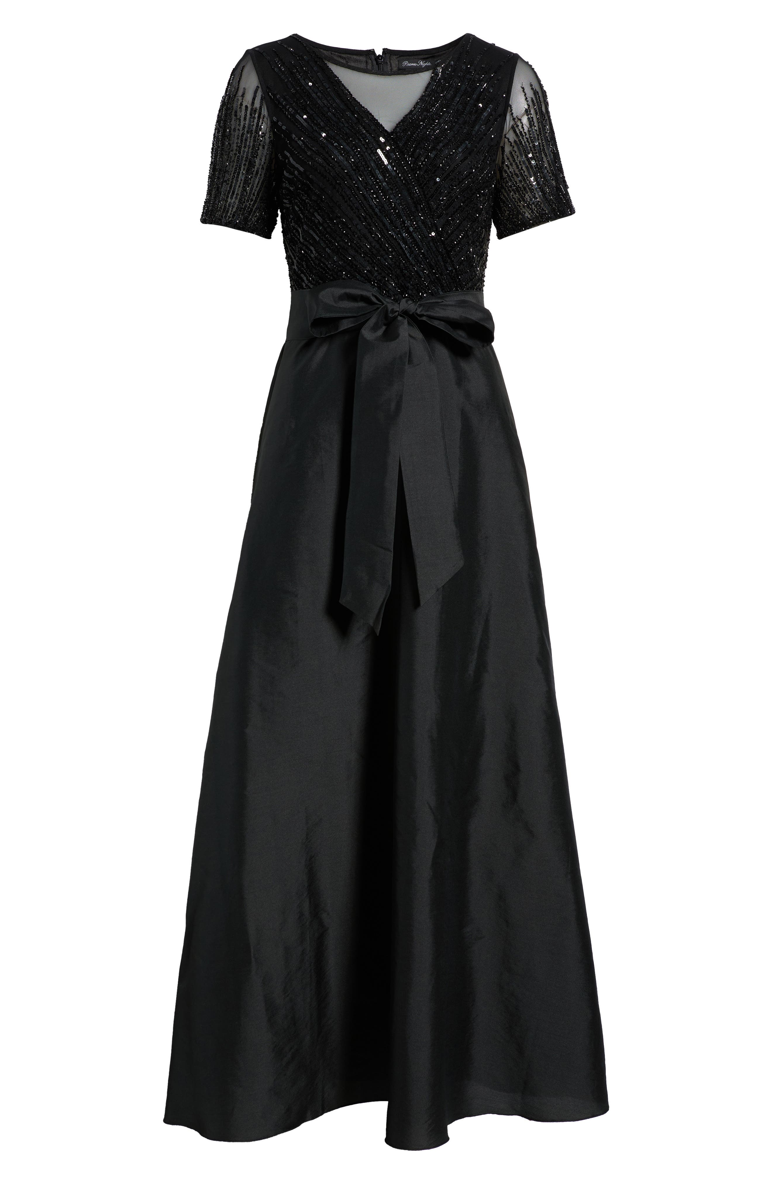 selected BLACK 001