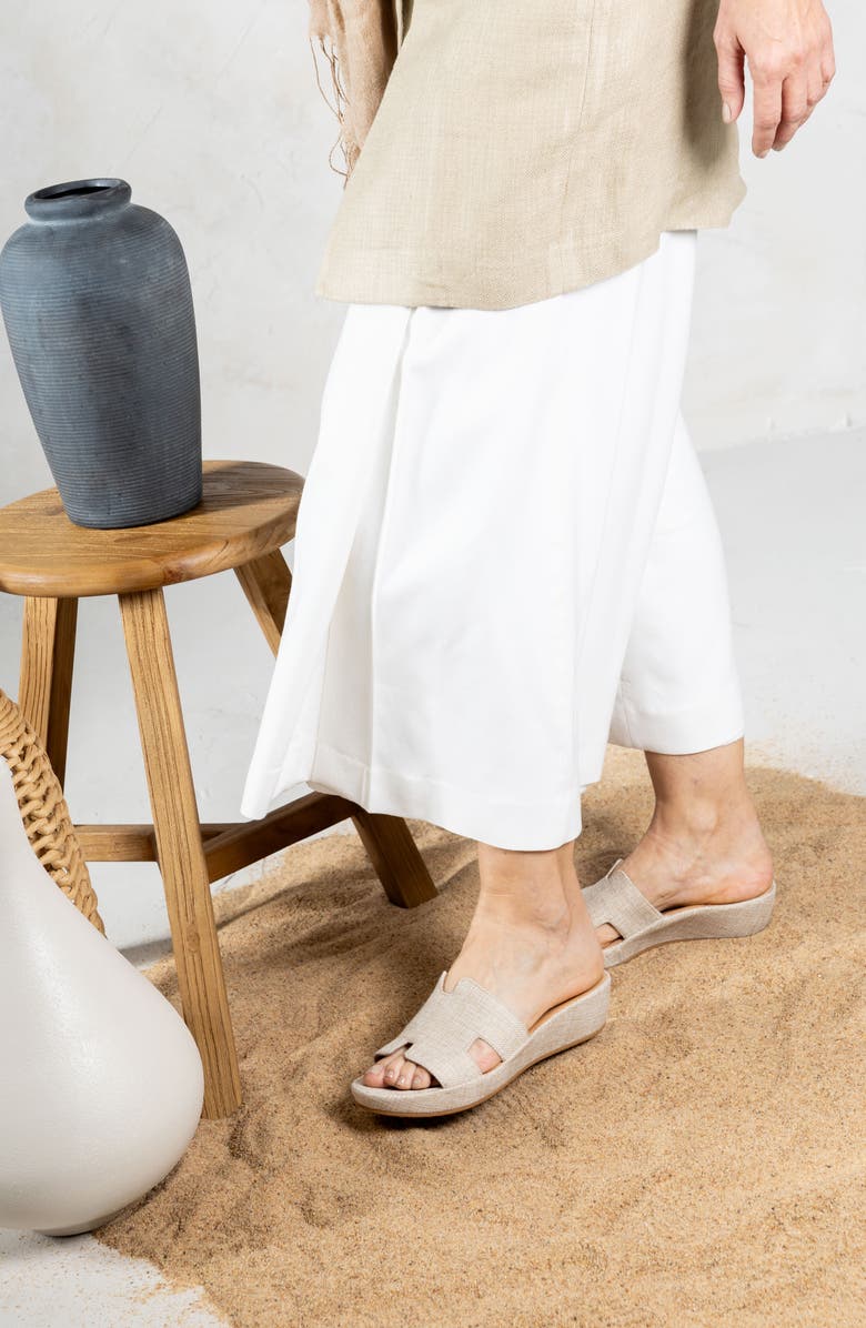 L'Amour des Pieds Catiana Wedge Sandal, Alternate, color,