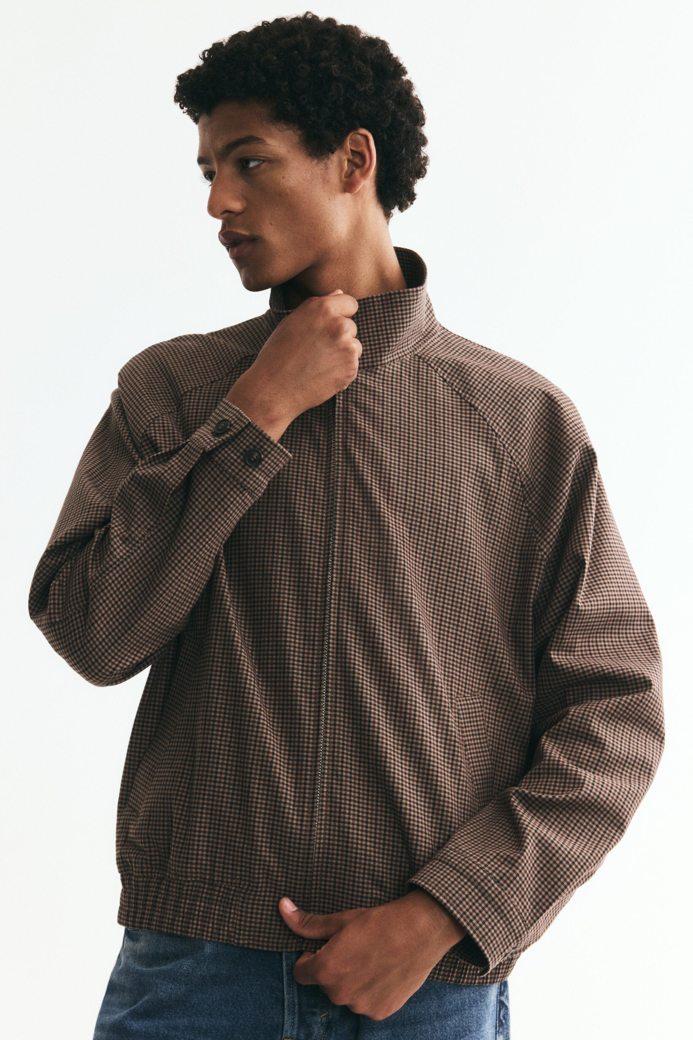 selected Brown/houndstooth