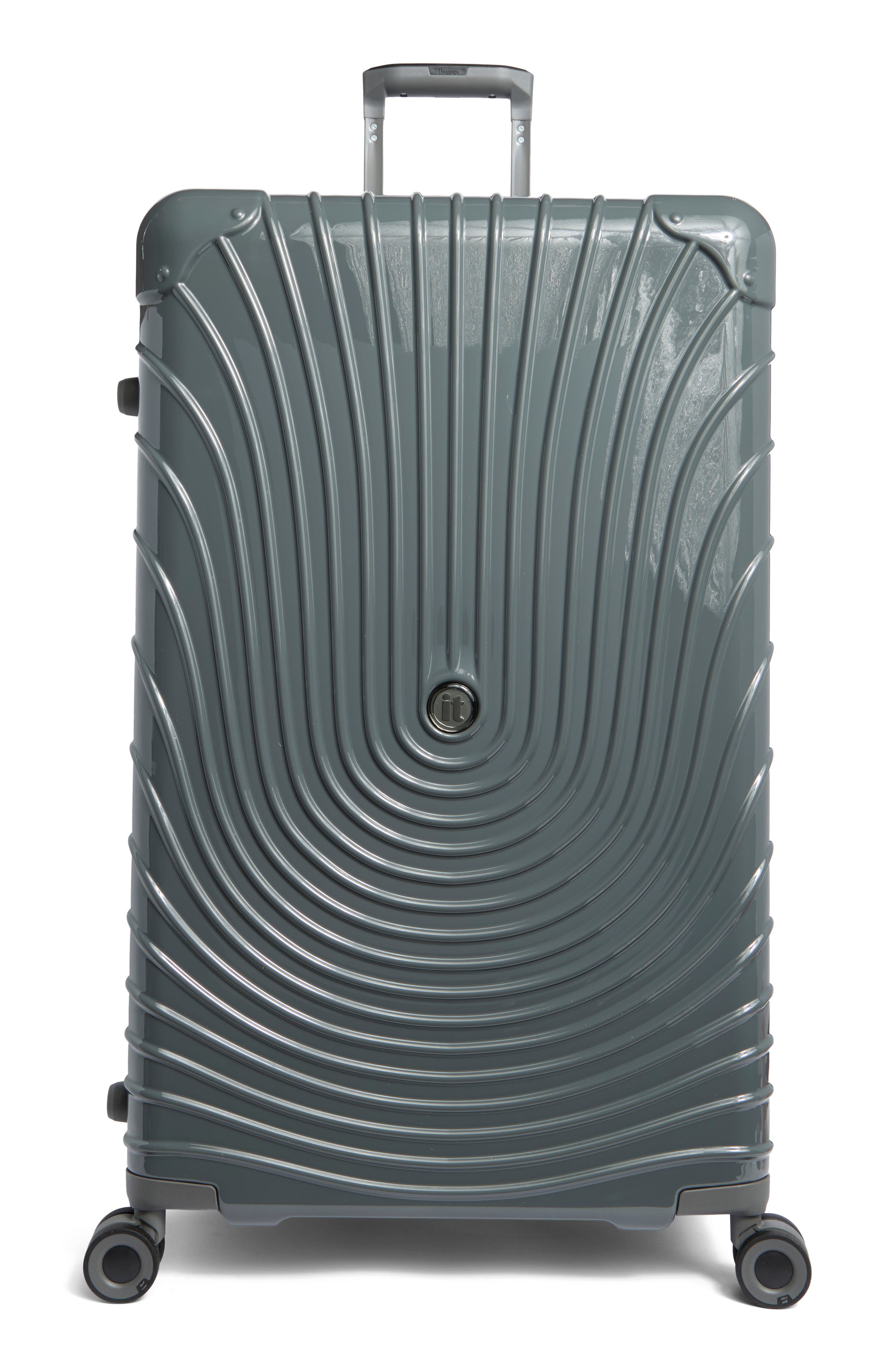IT LUGGAGE Radiating 31-Inch Hardside Luggage