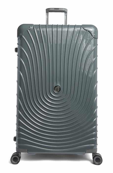 IT LUGGAGE Radiating 31-Inch Hardside Luggage