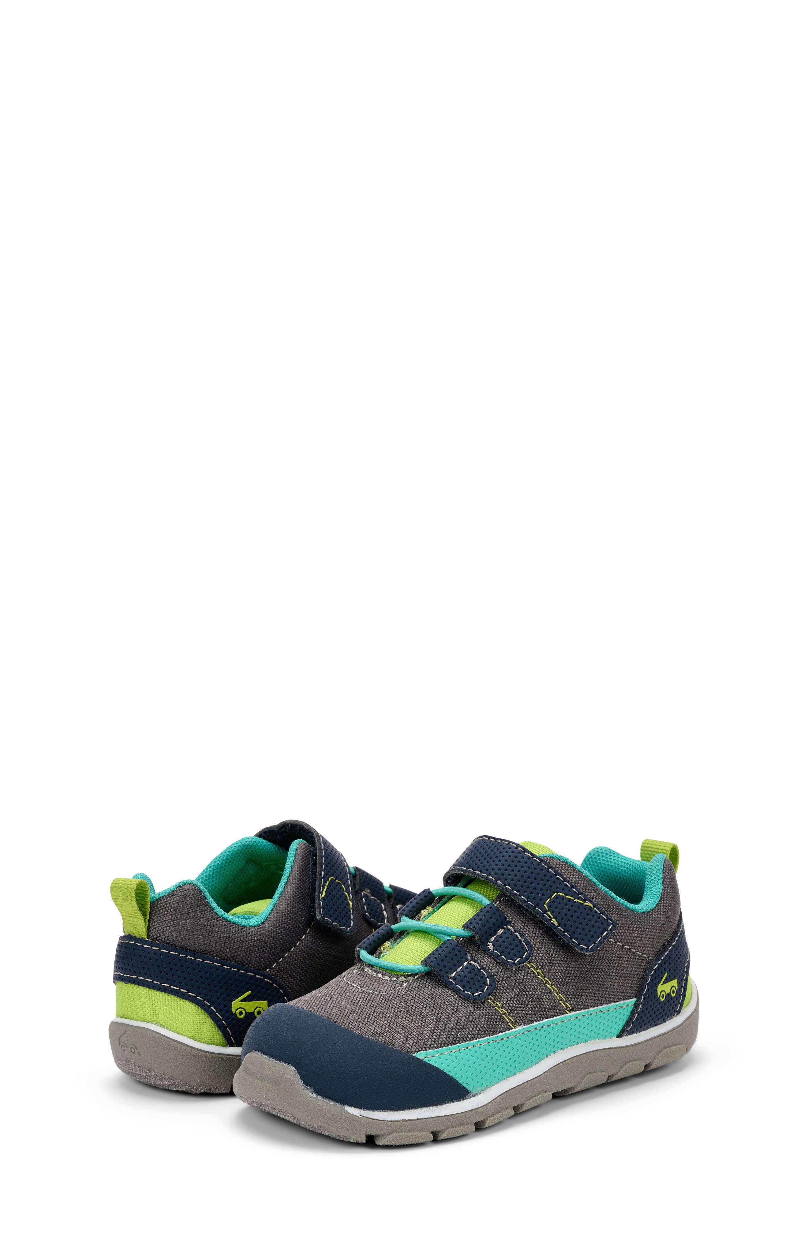 See Kai Run Summit Low Top Sneaker, Alternate, color, 
