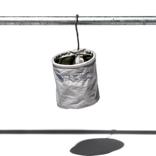 Puebco Vintage Material Hook Basket In White