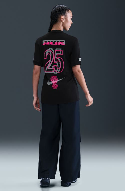 Nike Dri-fit Reflective Graphic Running T-shirt In Black
