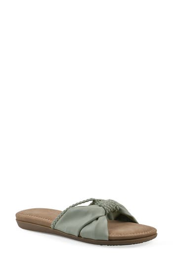 Cliffs By White Mountain Fasha Slide Sandal In Sage Green