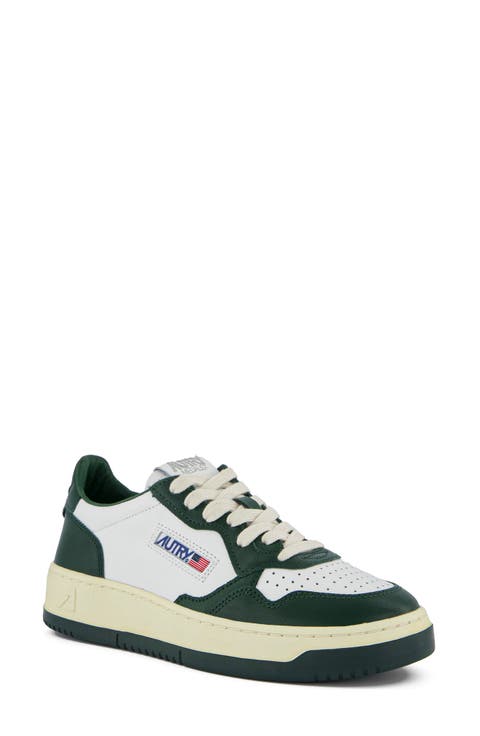 Medalist Low Sneaker (Women)