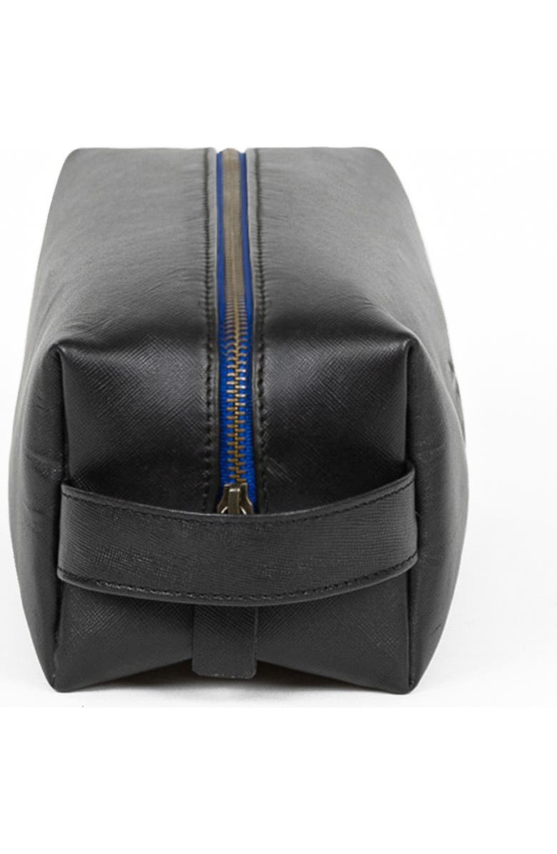 Deux Mains Iron Tight Toiletry Bag, Alternate, color, Black