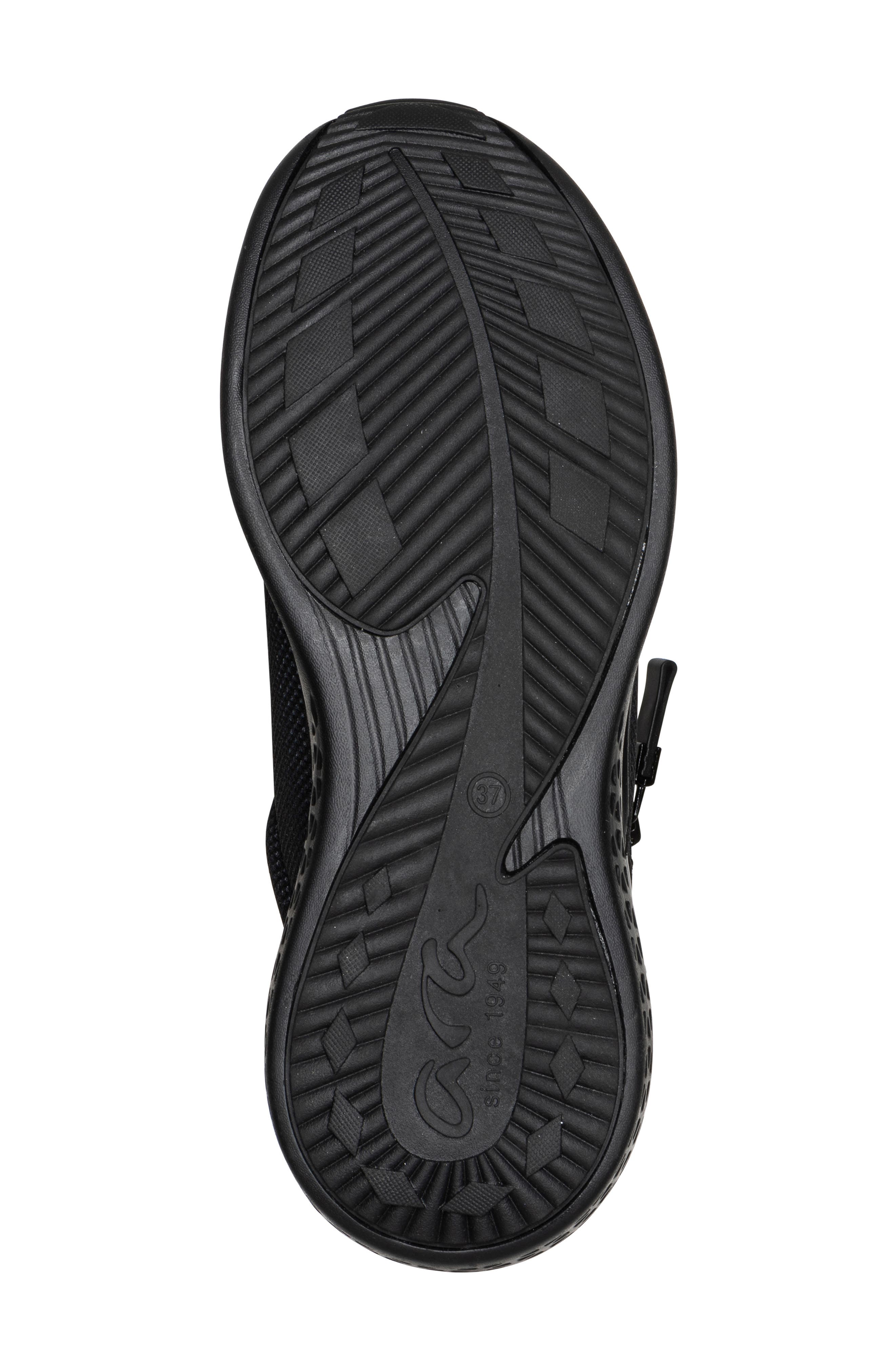 Manteo Water Resistant Low Top Sneaker, Alternate, color, BLACK