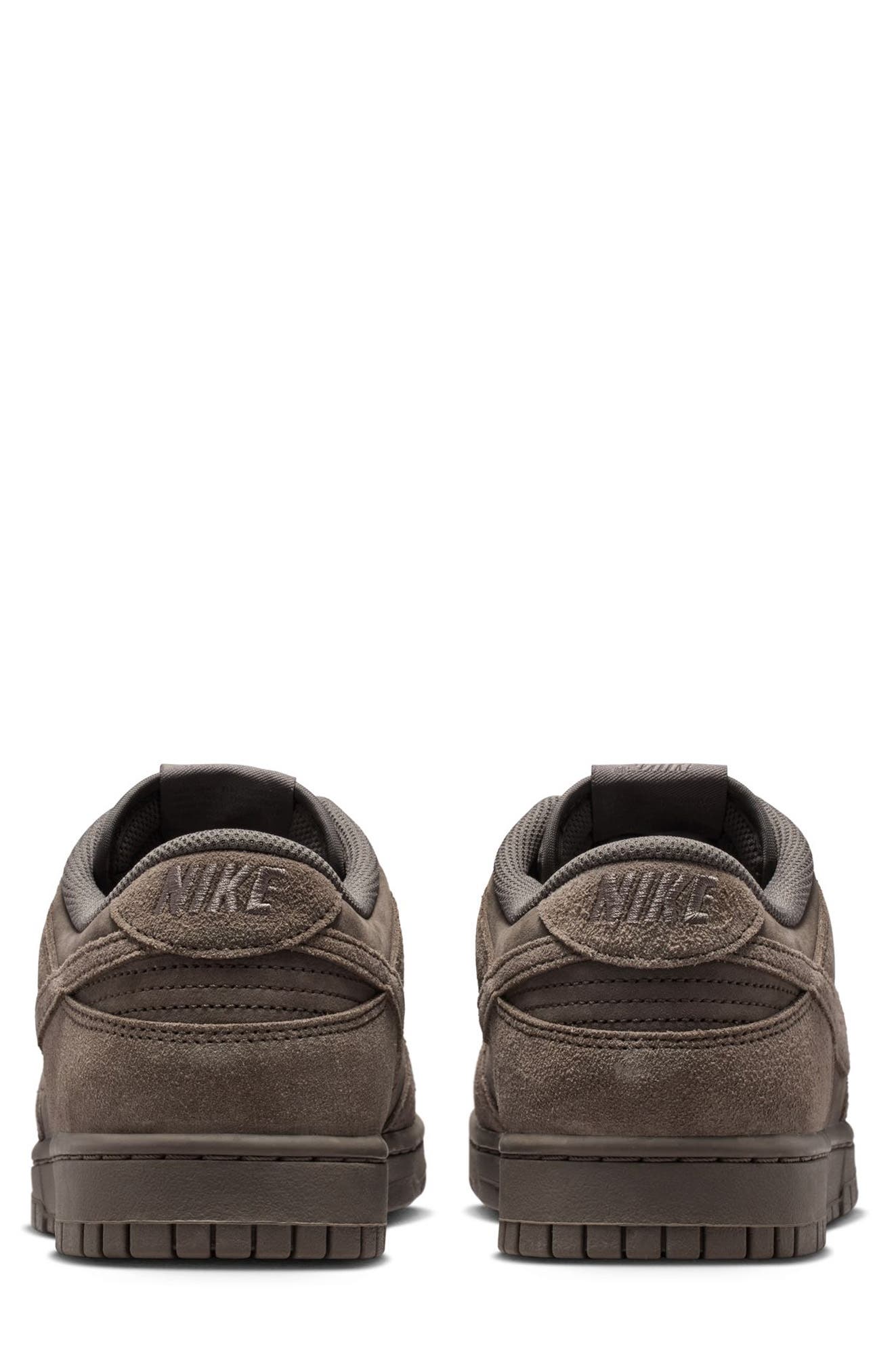 Nike Dunk Low Basketball Sneaker, Alternate, color, Amber Brown