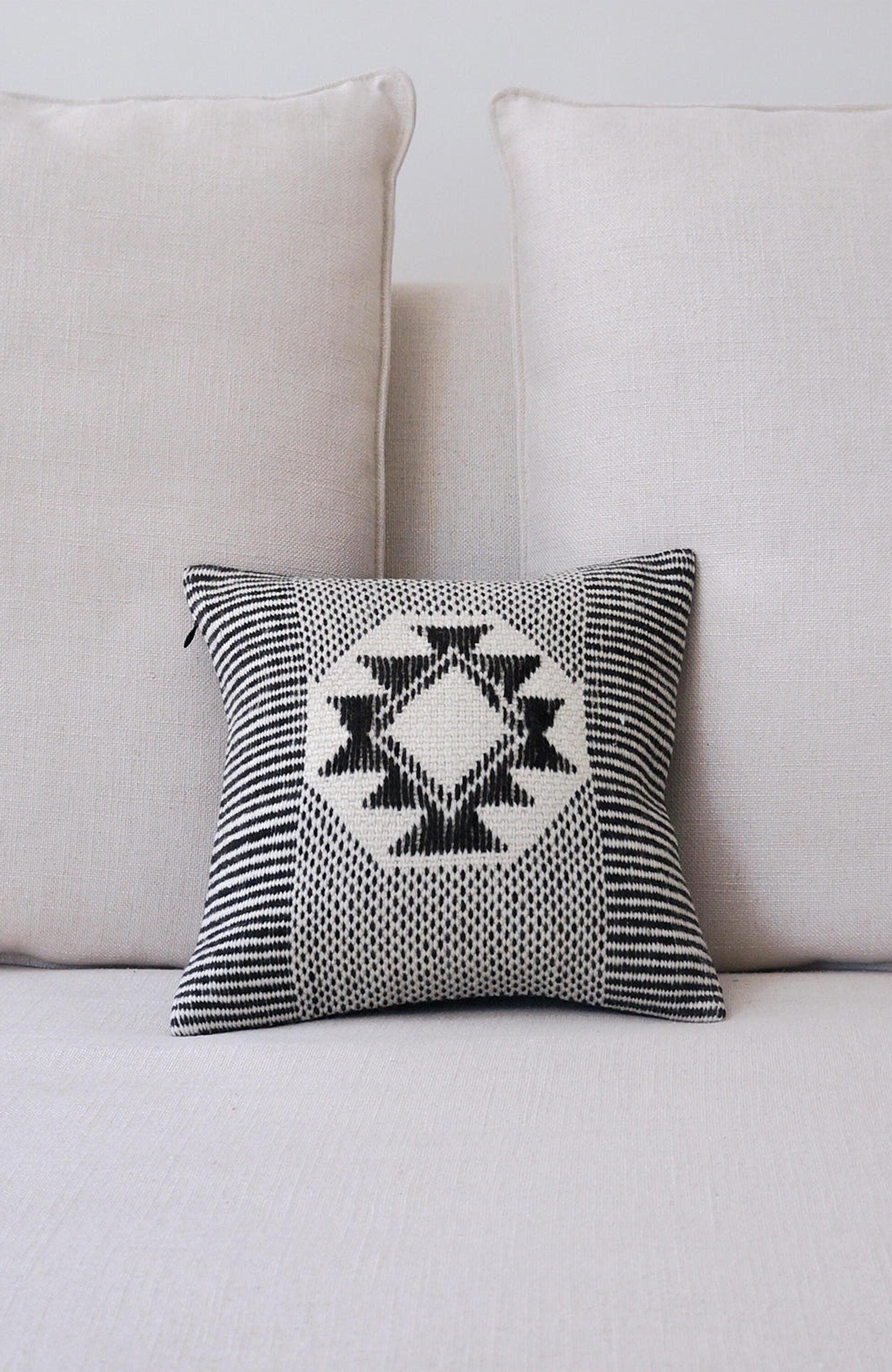 selected Ivory/Black