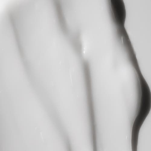 Dr. Devgan Scientific Beauty Intensive Lactic Acid Body Cream In Transparent