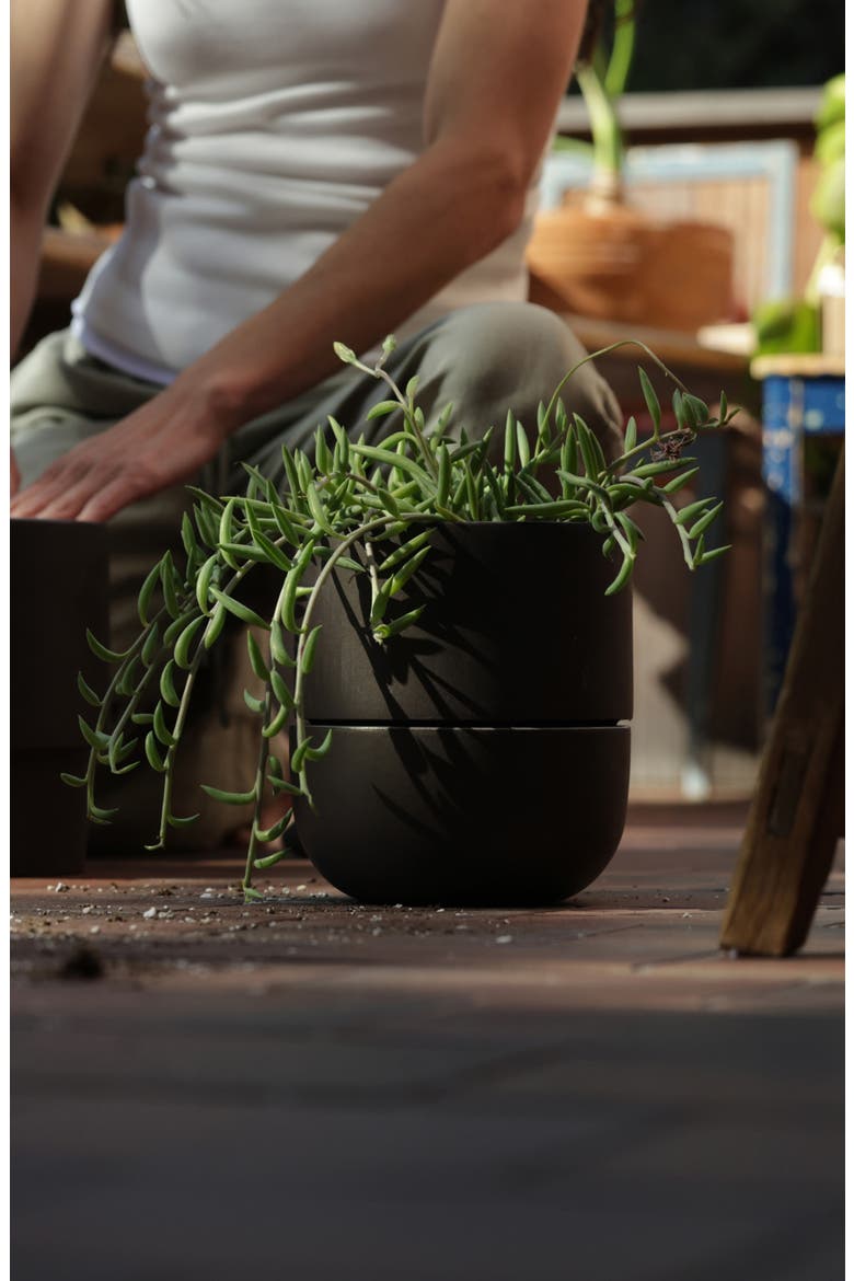 The Planter, Alternate, color, GRANITE GRAY
