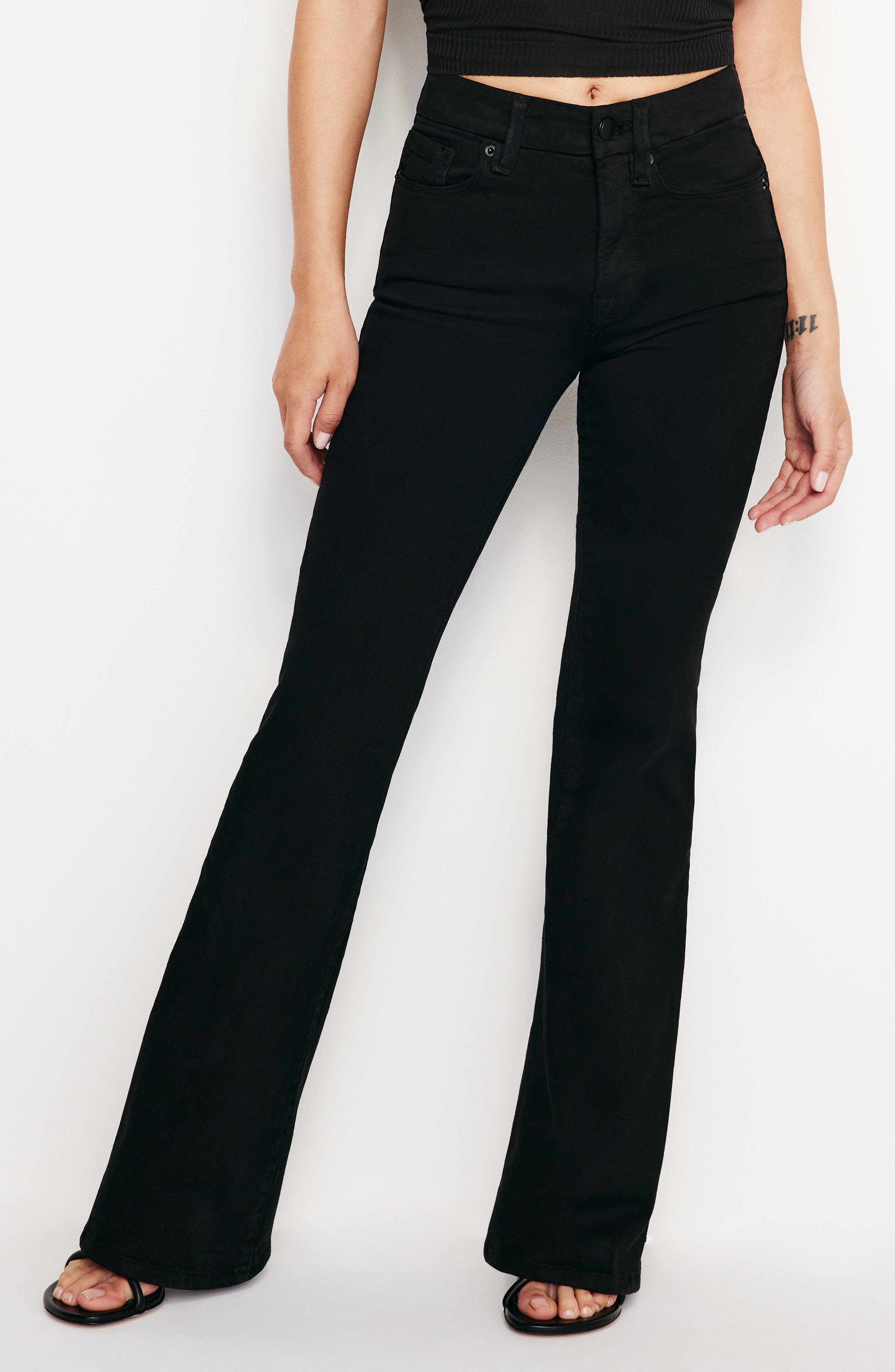 selected BLACK001
