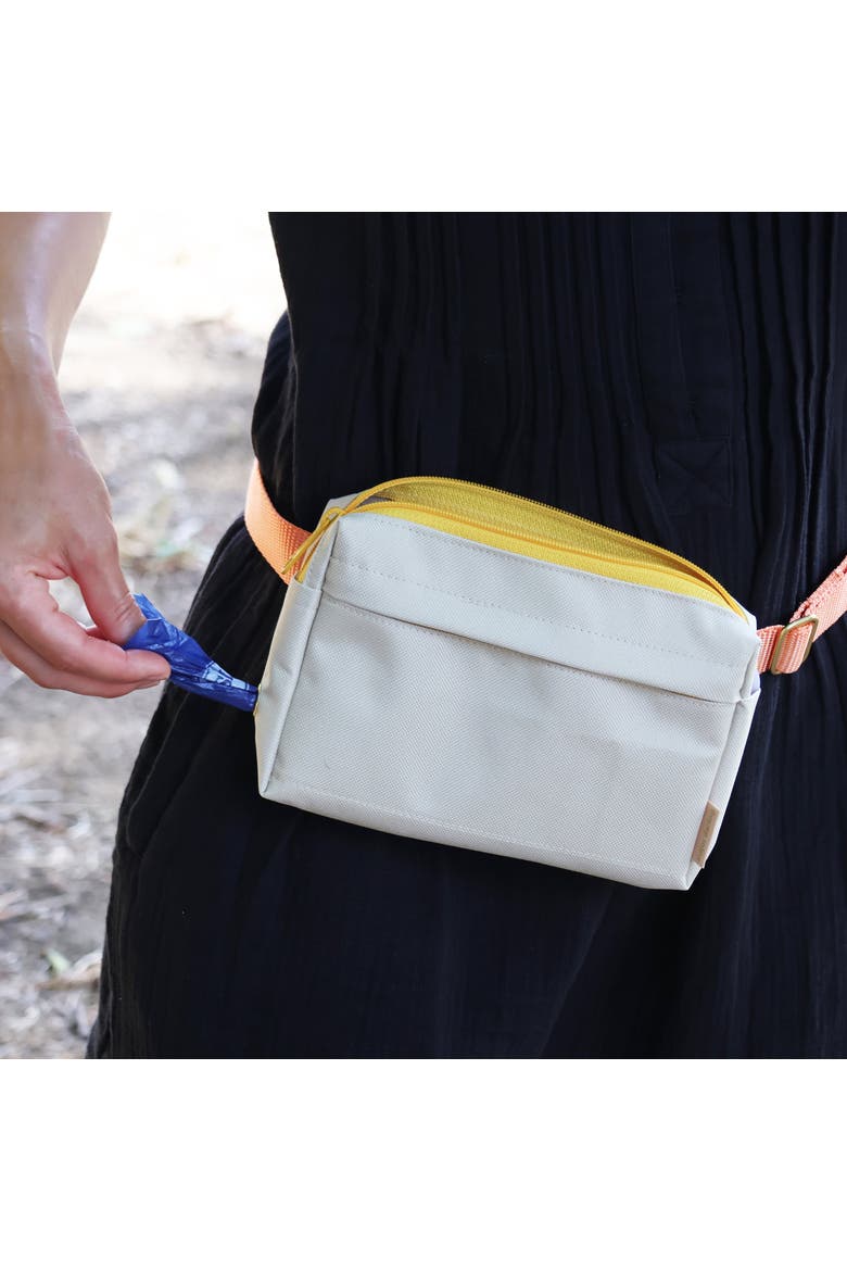 Dog Walking Fanny Pack, Alternate, color, Black