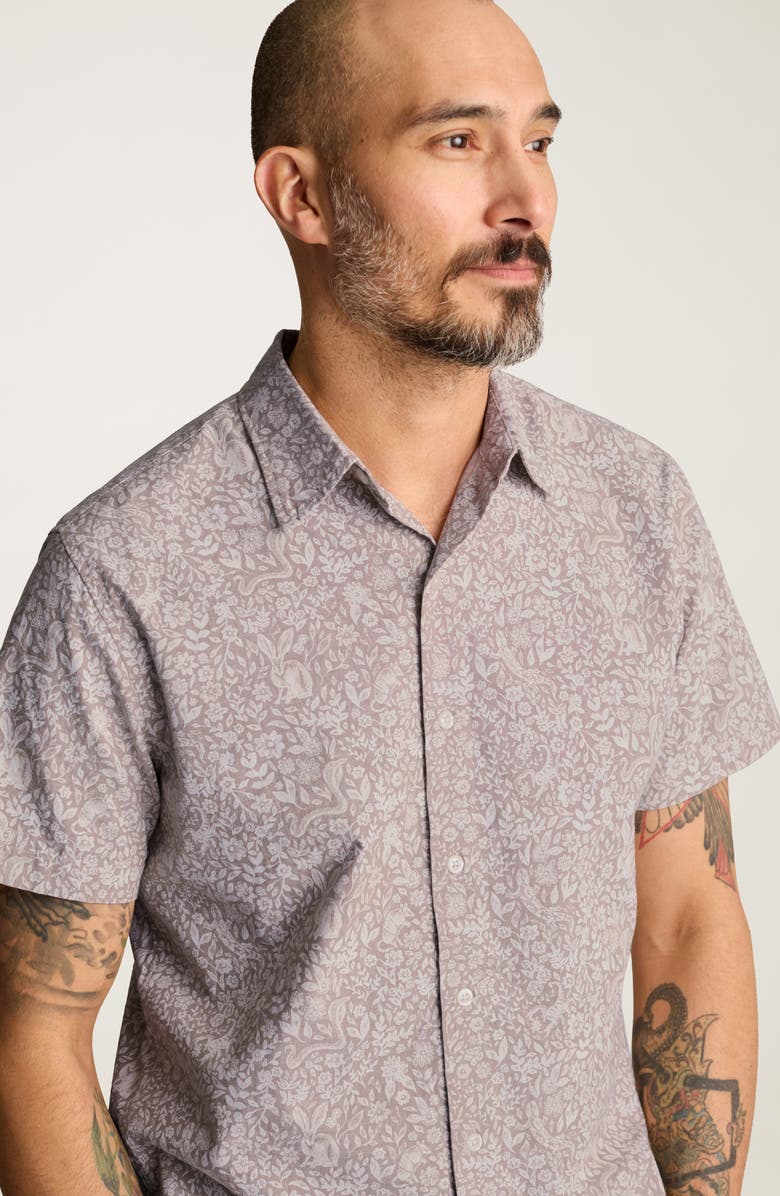 Bonobos Riviera Slim Fit Animal Print Short Sleeve Button-Up Shirt, Alternate, color, Desert Animals V2 C40