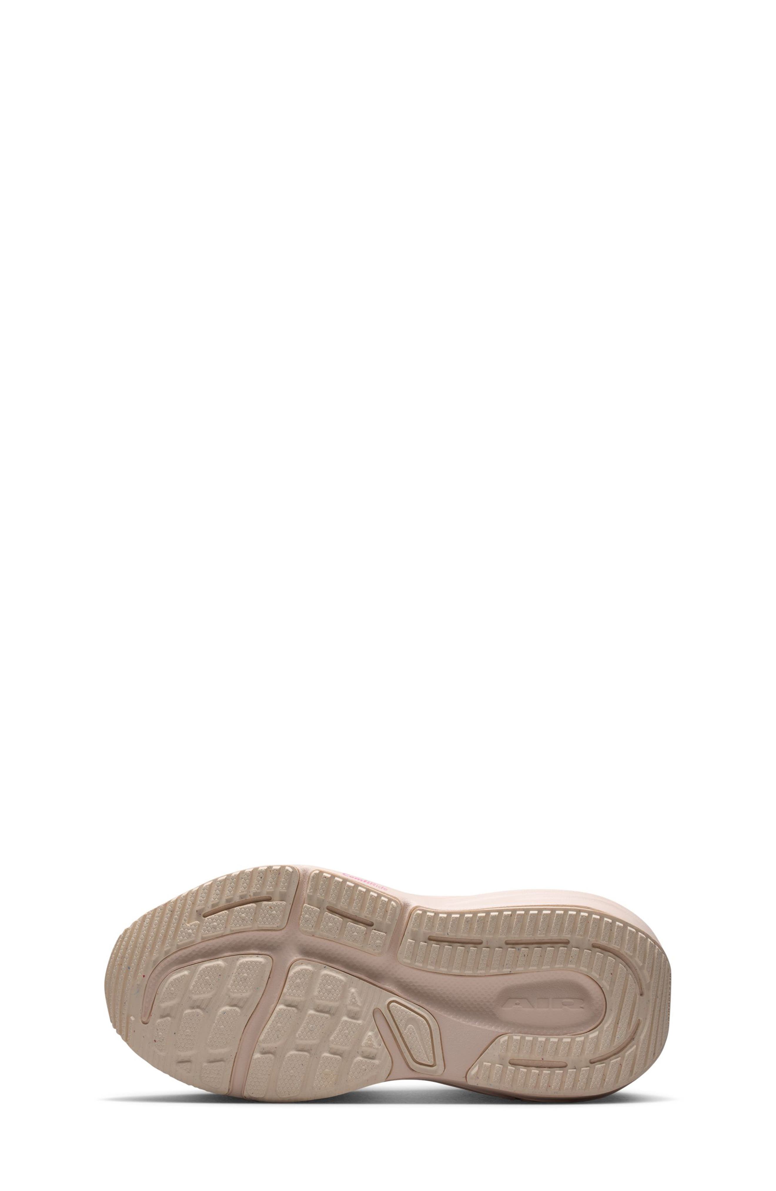 Air Winflo 12 Running Shoe, Alternate, color, WHITE/ BLACK/ MAGENTA/ CHALK