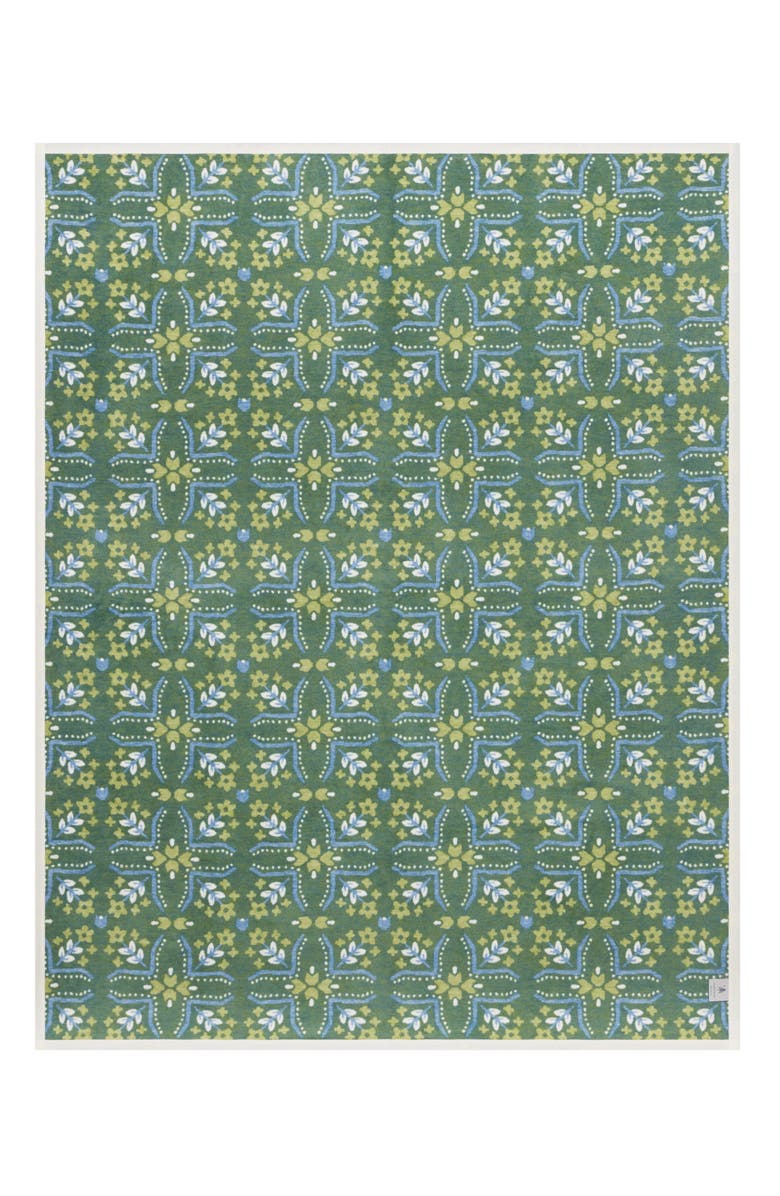 ChappyWrap Farmhouse Flowers Throw Blanket, Alternate, color, Green