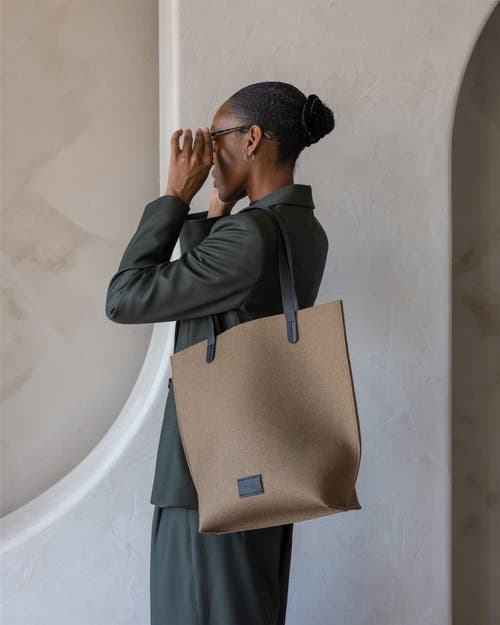 Graf & Lantz Graf Lantz Hana Merino Wool Tote In Brown