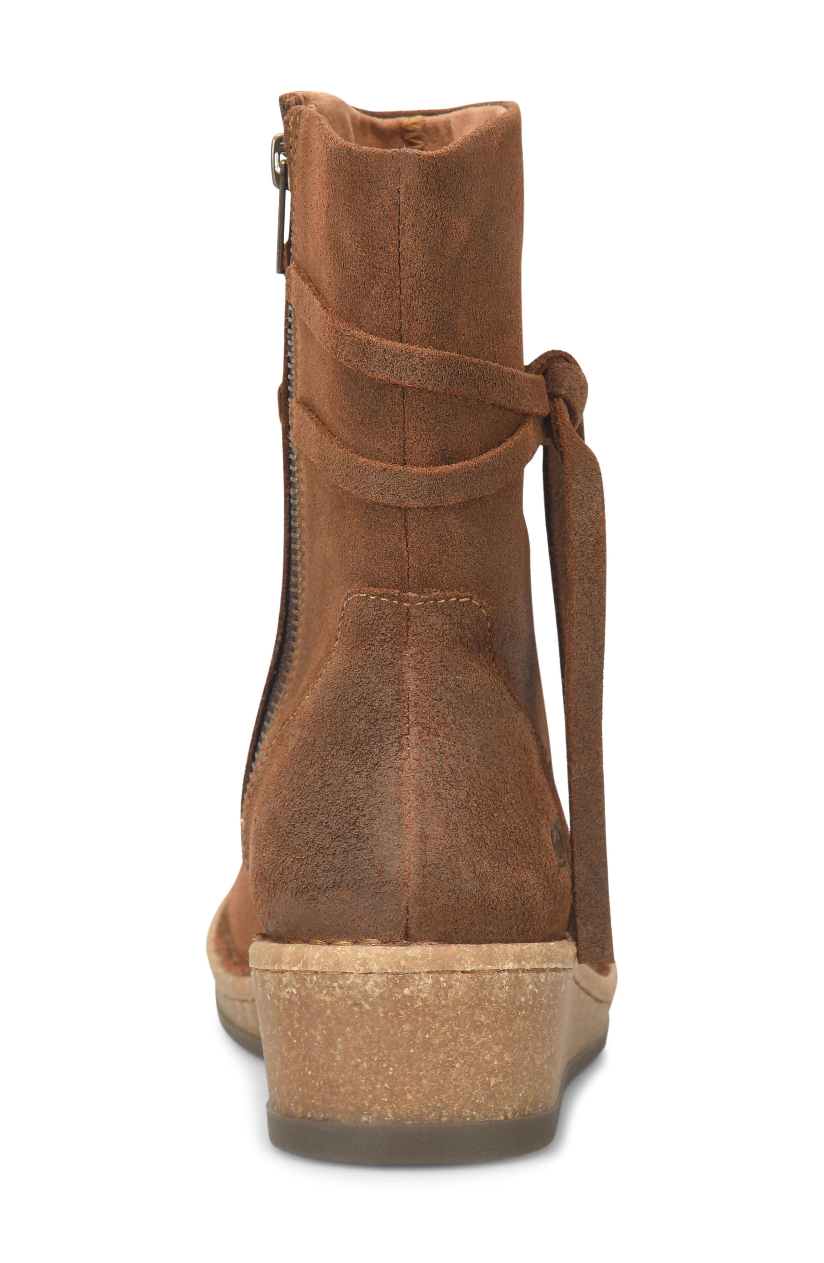 Børn Vinton Side Tie Boot, Alternate, color, Brown Distressed