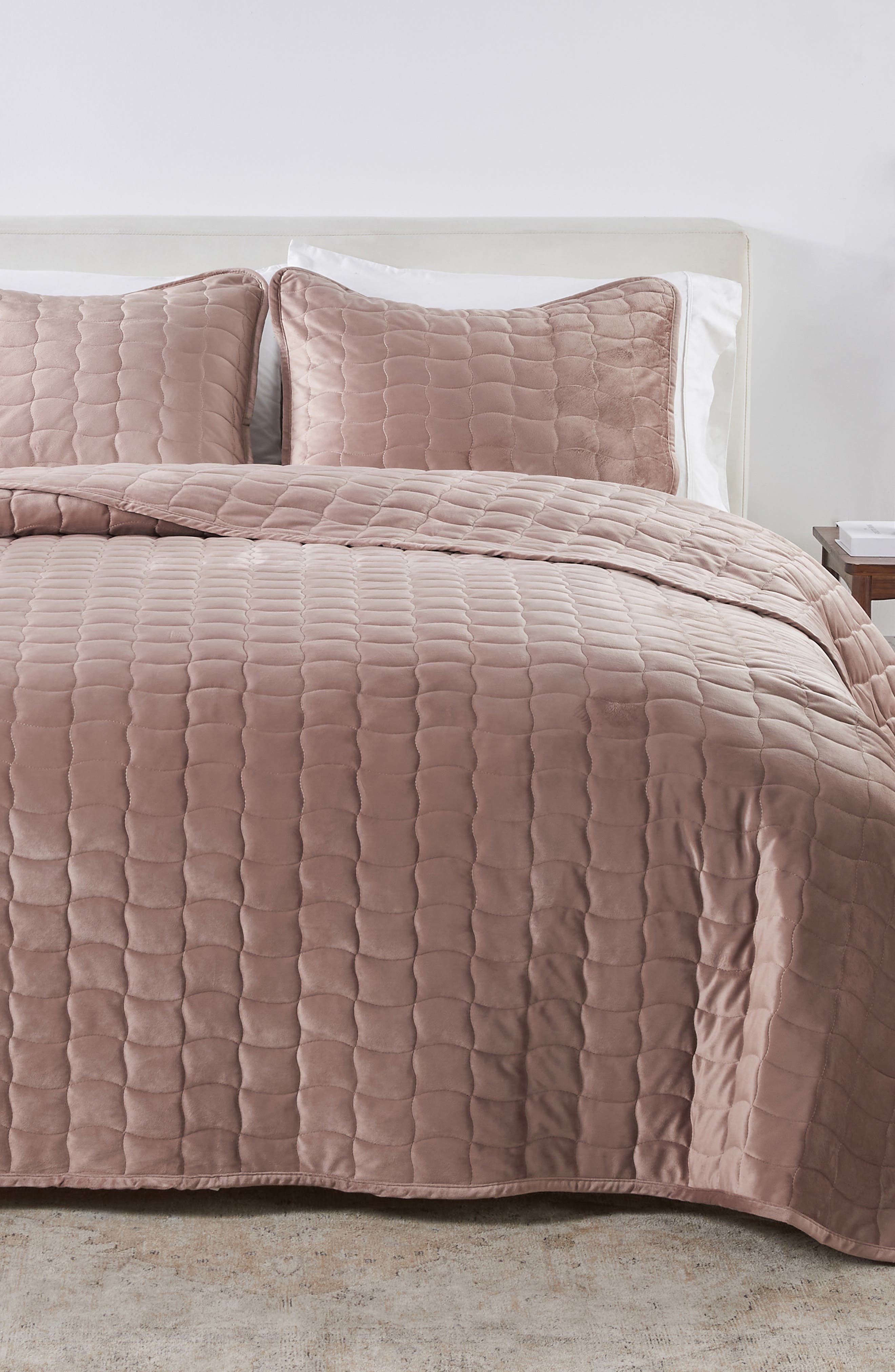 Woven & Weft Velvet Box Stitch Quilt Set